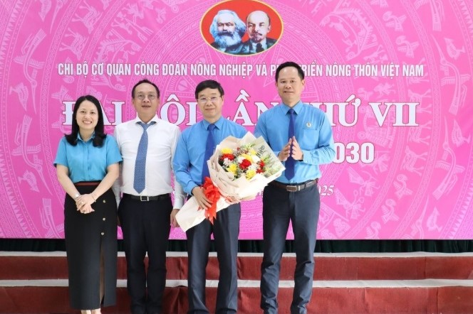 Xây dựng Công đoàn vững mạnh, là ‘chỗ dựa’ tin cậy của đoàn viên ngành NN-MT